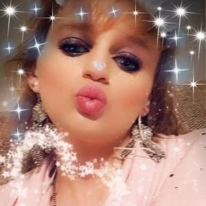 Meet your Posher, Chelsea jane